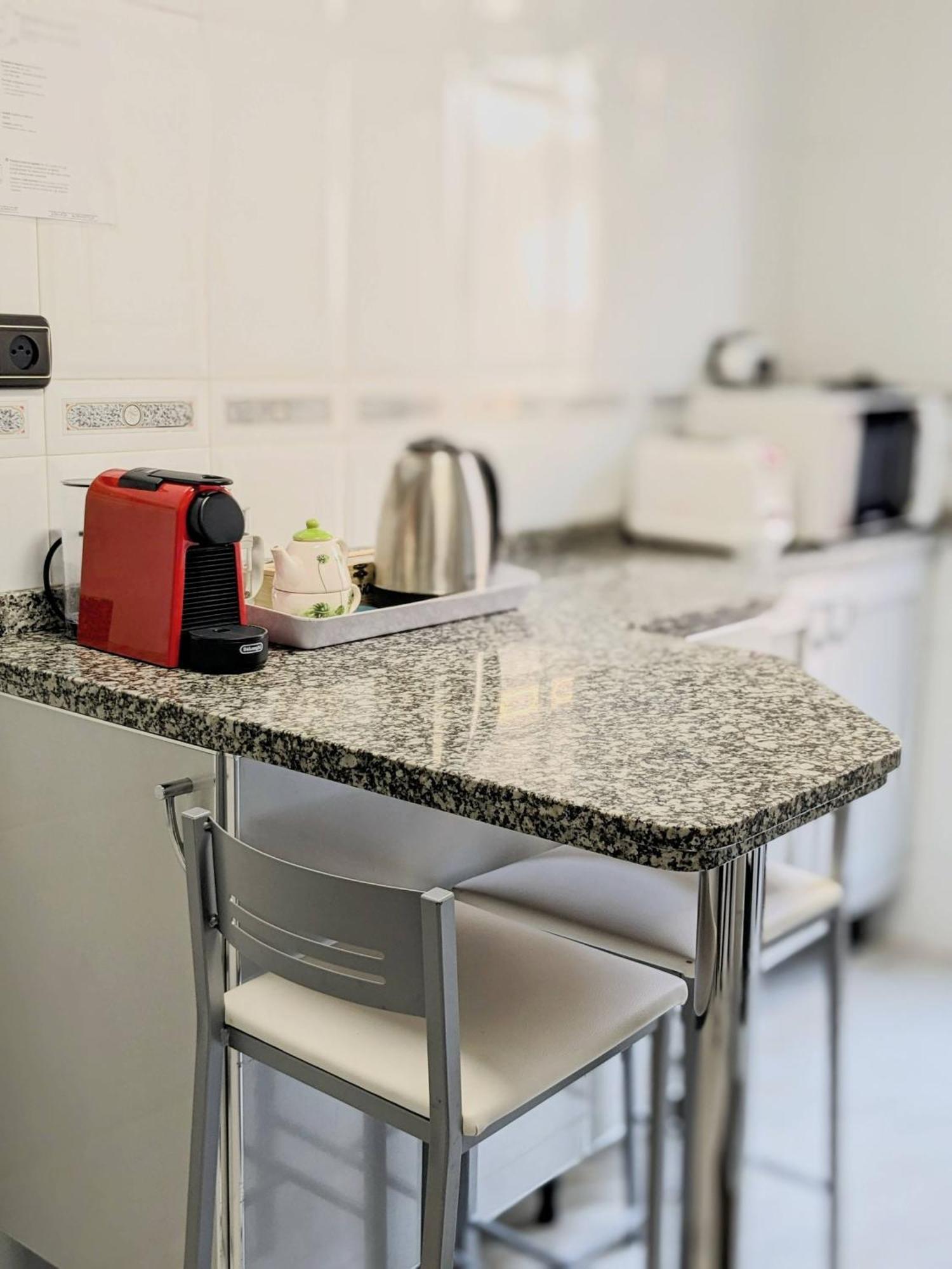Vivienda Con Parking Incluido - Zona Van Dyck Salamanca Bagian luar foto