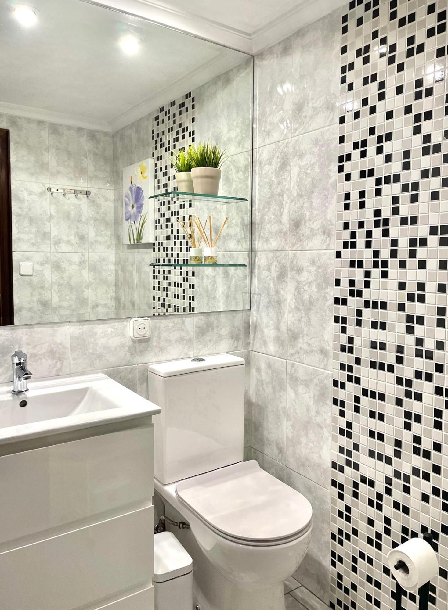 Vivienda Con Parking Incluido - Zona Van Dyck Salamanca Bagian luar foto